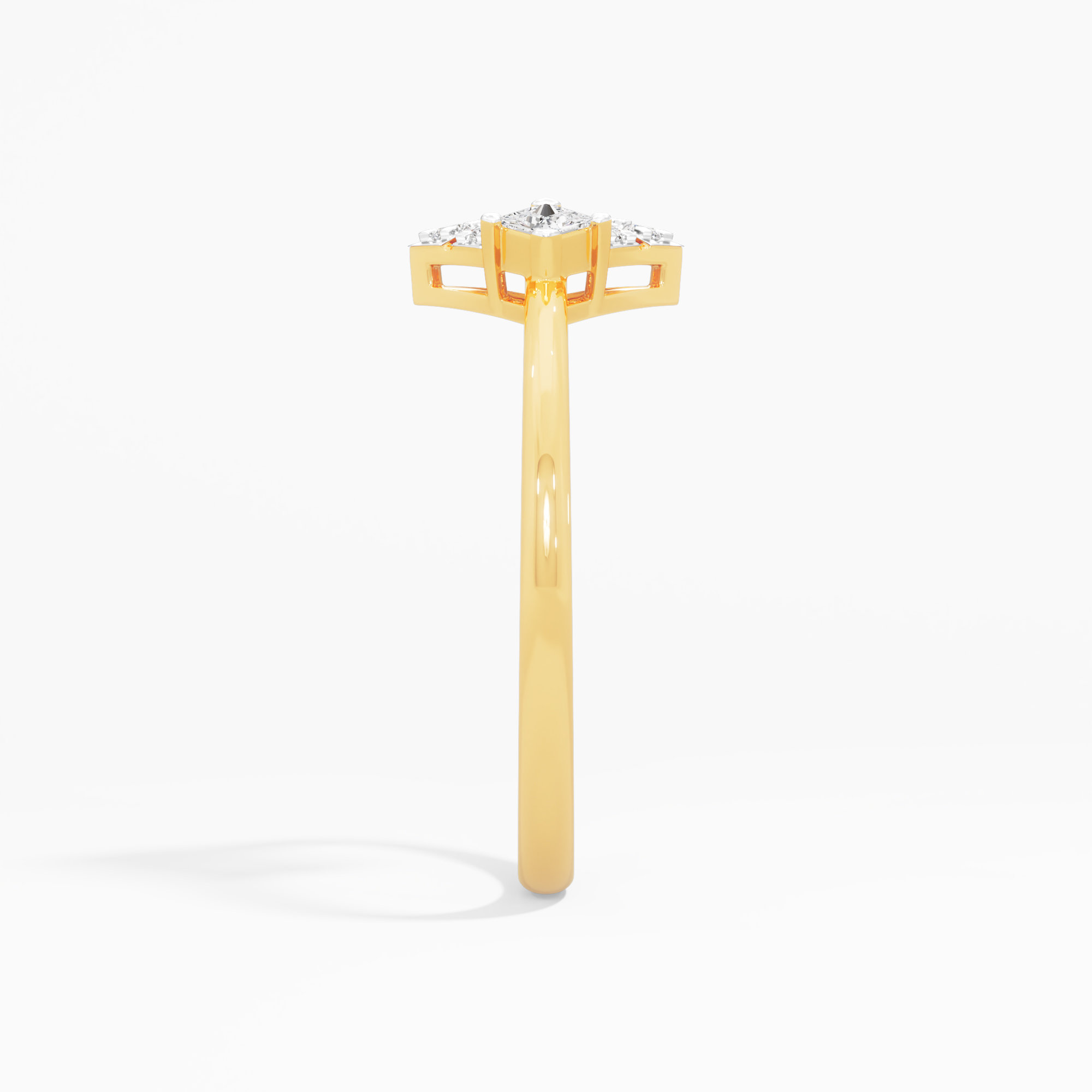 Glimmering Array Cocktail Ring in 9KT Yellow Gold (Diamond Quality: FG-VVS VS)