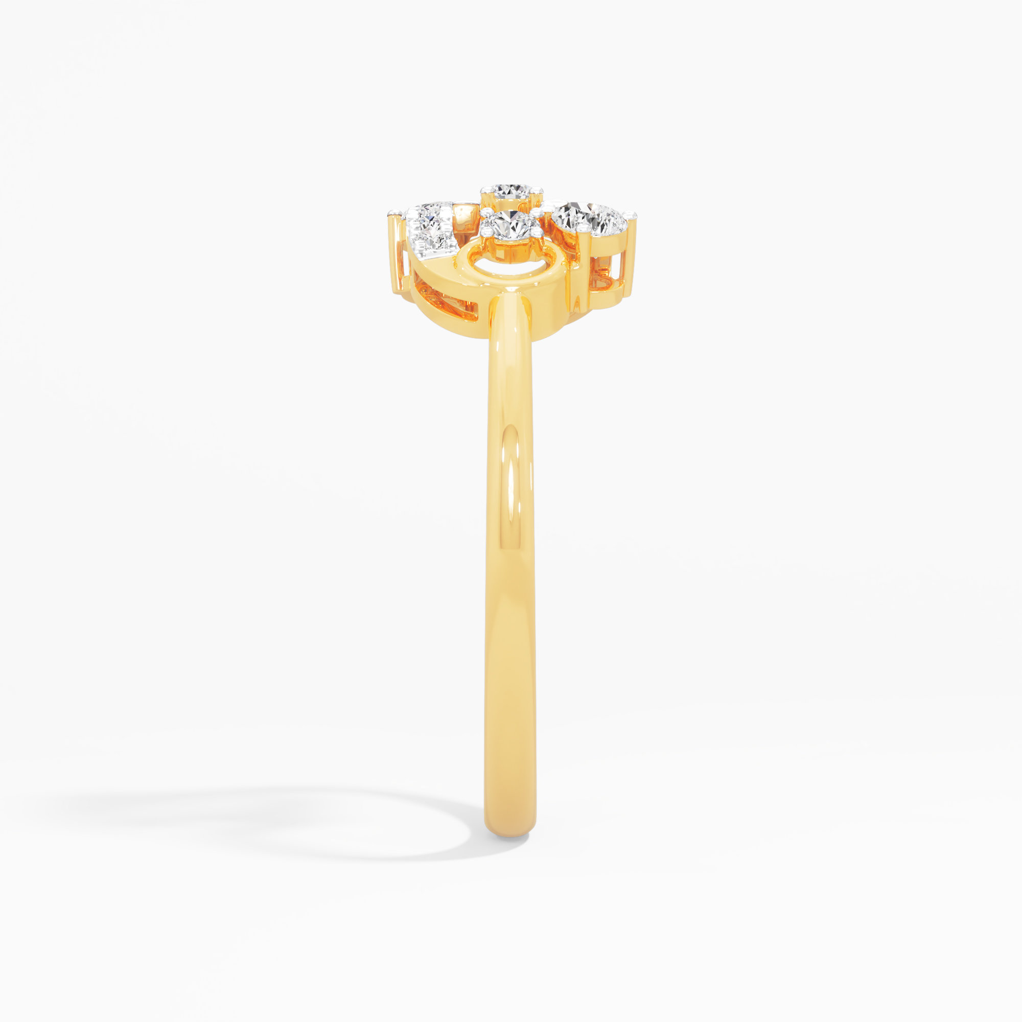 Link Luxe Diamond Ring in 9KT Yellow Gold (Diamond Quality: FG-VVS VS)
